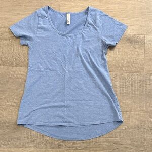 LuLaRoe Light Blue Short Sleeve Tee